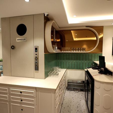 Hiraya Hotels Mohali Kültér fotó